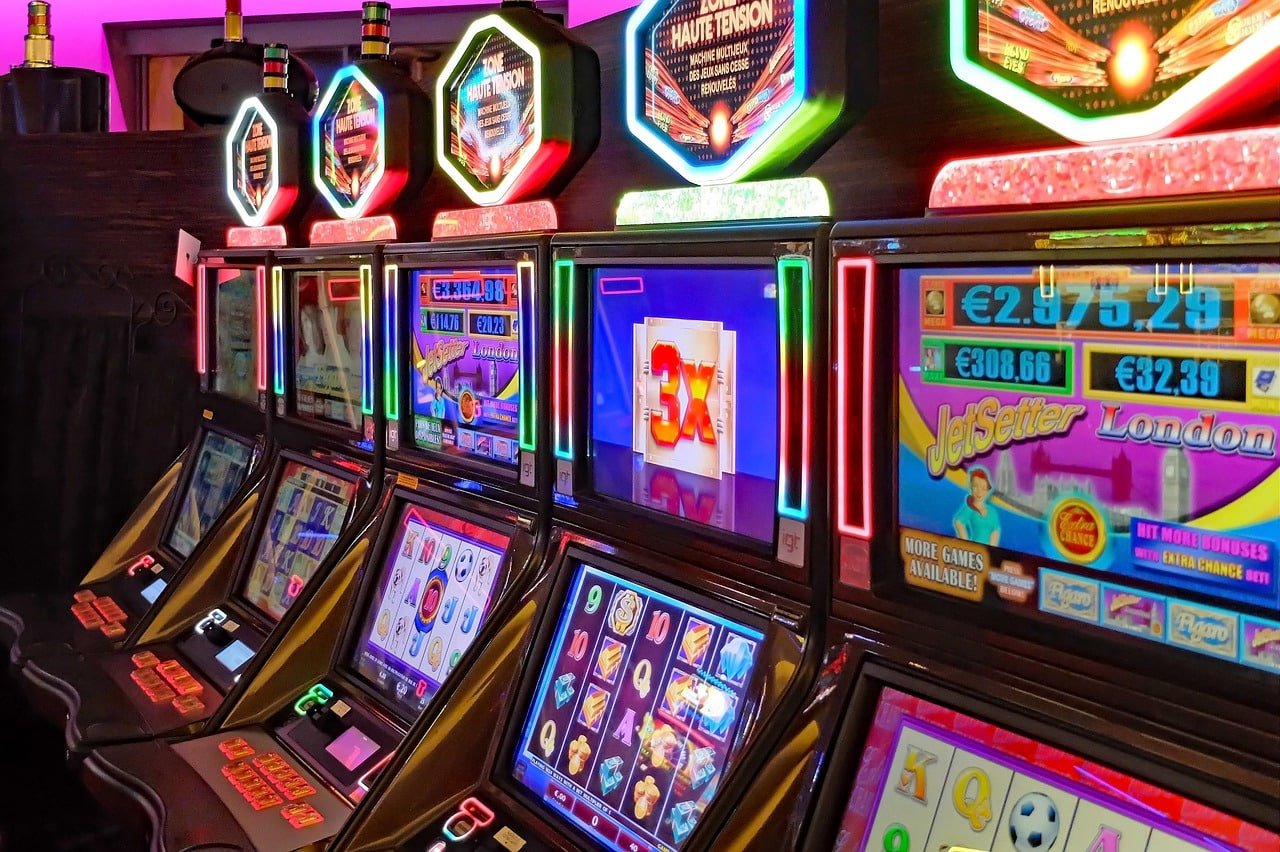 Pengguna memeriksa instruksi deposit digital
